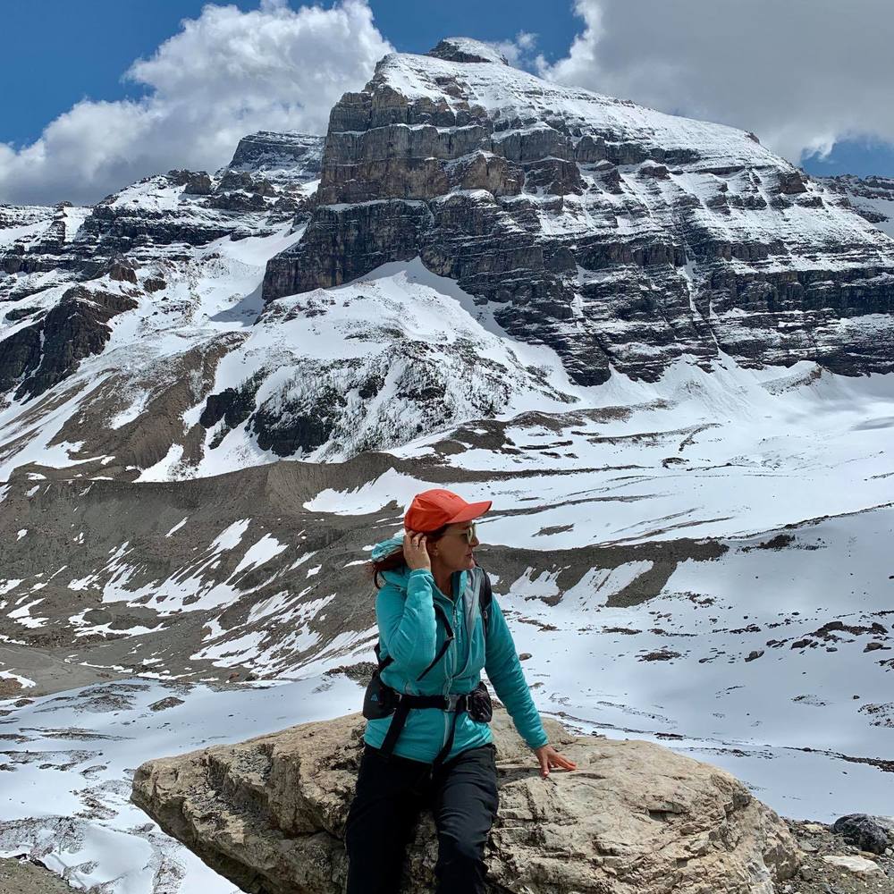 Meet your Posher, Maya